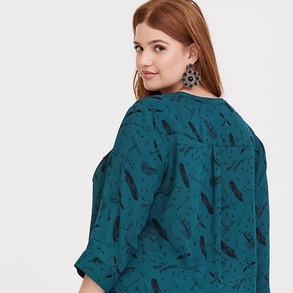 COPY - Harry Potter Harper Georgette Blouse Torrid Size 2 - Picture 3 of 4